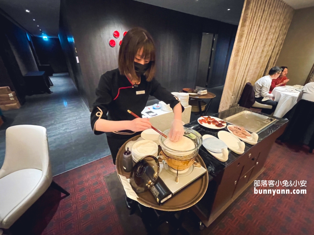 【國賓中餐廳】台北市區高檔川菜餐廳，頂級精緻粵菜料理好吃。