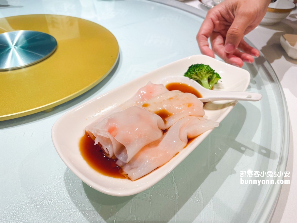【國賓中餐廳】台北市區高檔川菜餐廳，頂級精緻粵菜料理好吃。