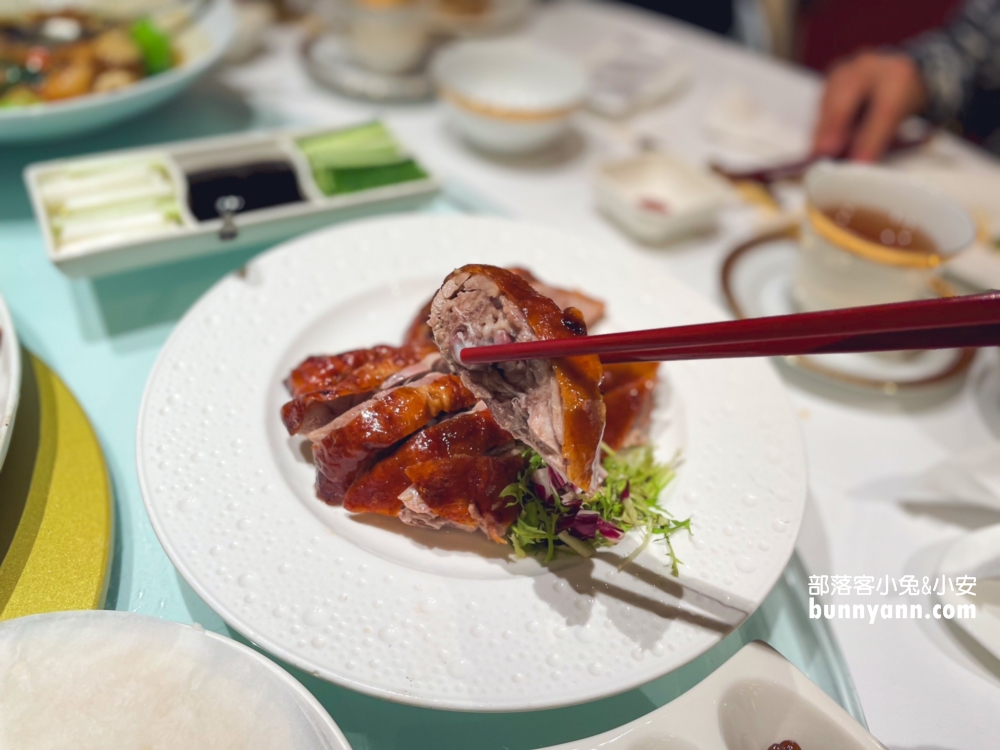 【國賓中餐廳】台北市區高檔川菜餐廳，頂級精緻粵菜料理好吃。