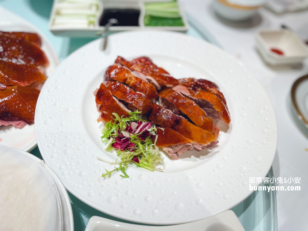 【國賓中餐廳】台北市區高檔川菜餐廳，頂級精緻粵菜料理好吃。