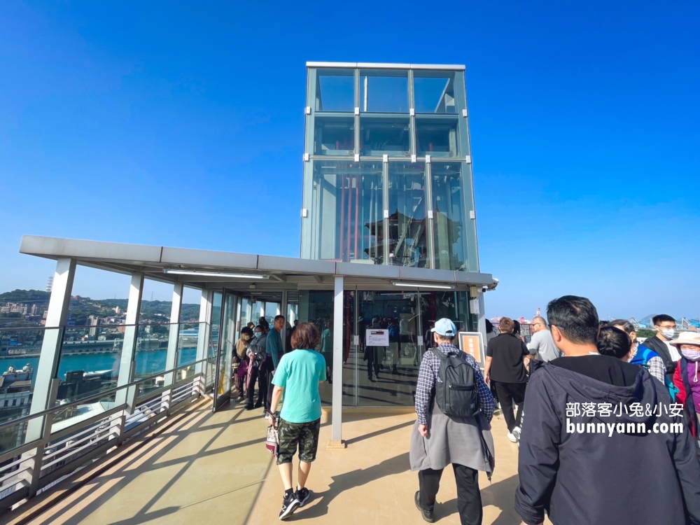 基隆市【基隆塔】超美天空步道，眺望基隆港市景最佳地點