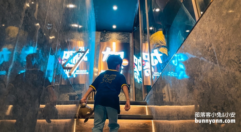 【加分火鍋廟口店】新鮮海陸火鍋這裡吃，裝潢又美麗浪漫