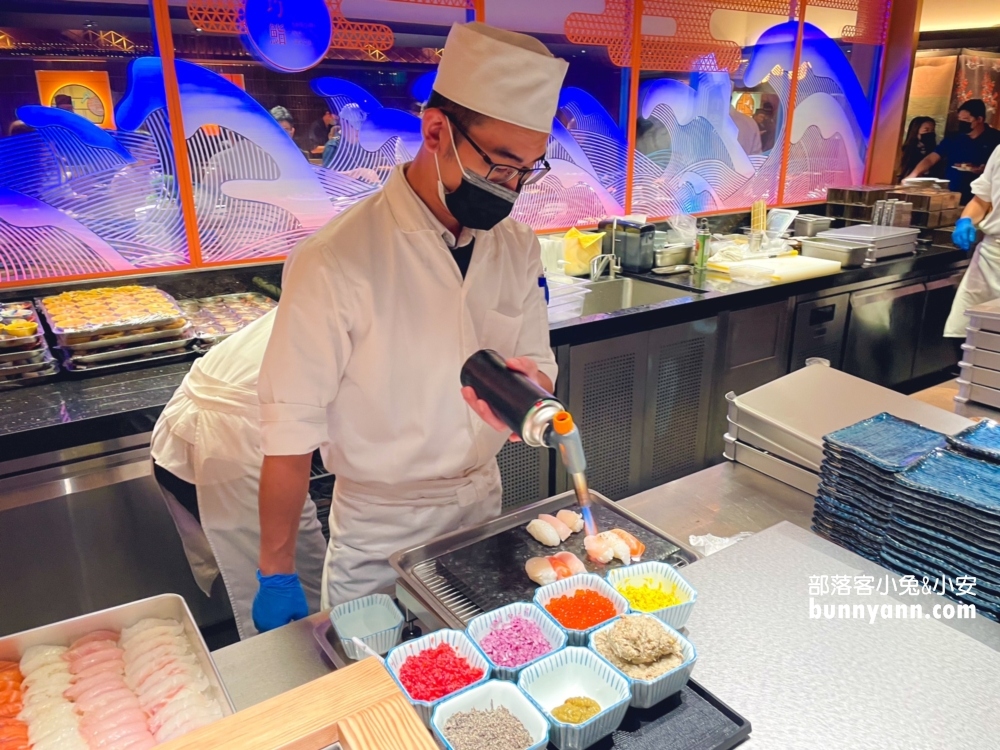 【旭集和食集錦天母店】提供多達四十道中西料理與自助霜淇淋自助吃到飽