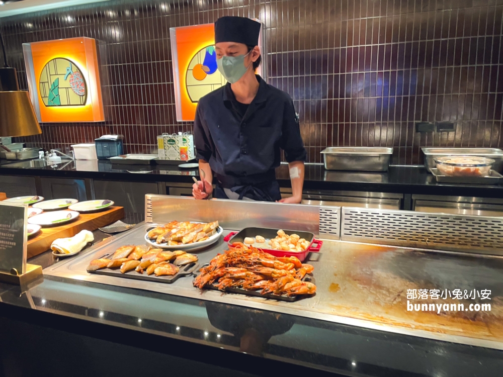 【旭集和食集錦天母店】提供多達四十道中西料理與自助霜淇淋自助吃到飽