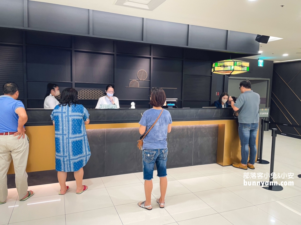 【旭集和食集錦天母店】提供多達四十道中西料理與自助霜淇淋自助吃到飽