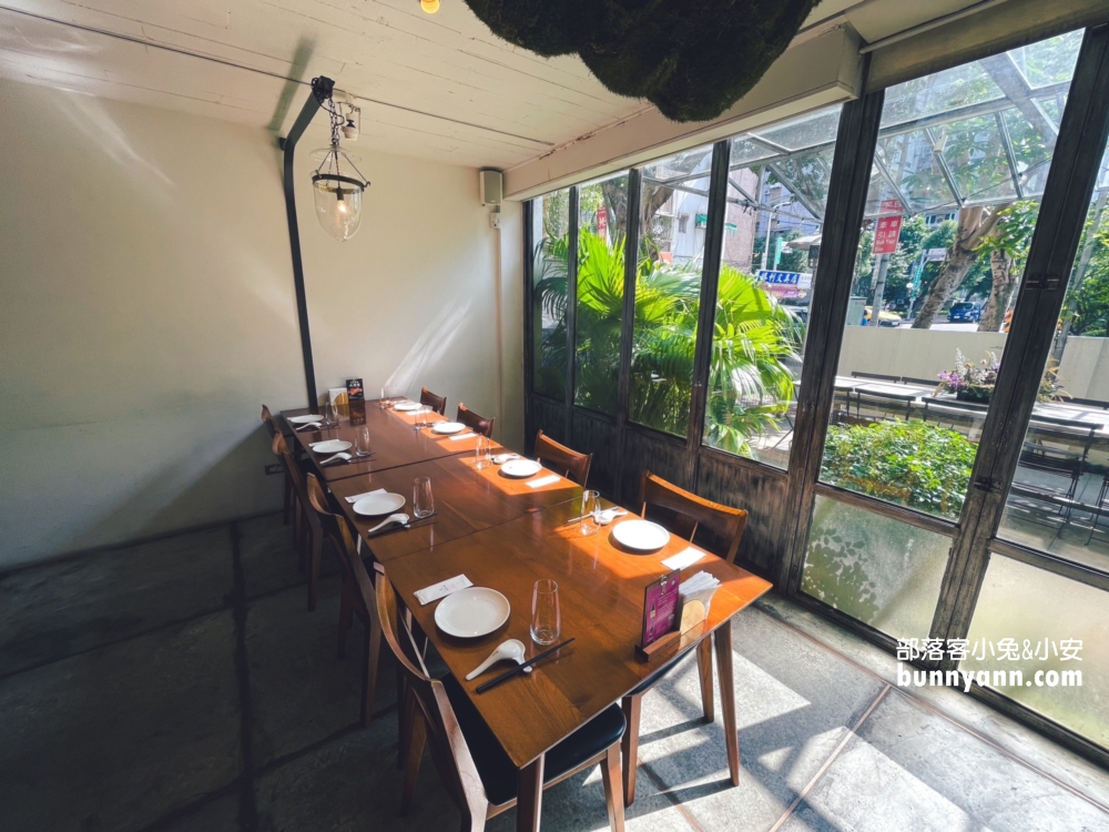富錦樹台菜香檳用餐環境介紹