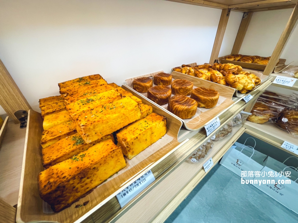 小鳥吃吐司圓山店》浮誇58公分巨大可頌麵包，超美韓系麵包店!!