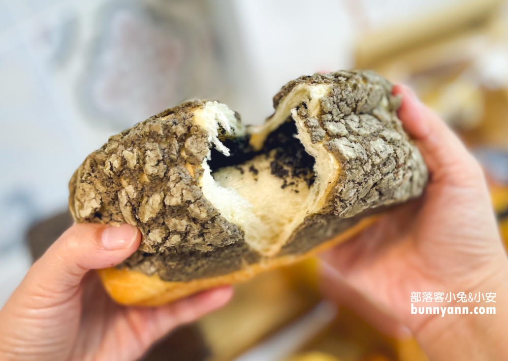 小鳥吃吐司圓山店》浮誇58公分巨大可頌麵包，超美韓系麵包店!!