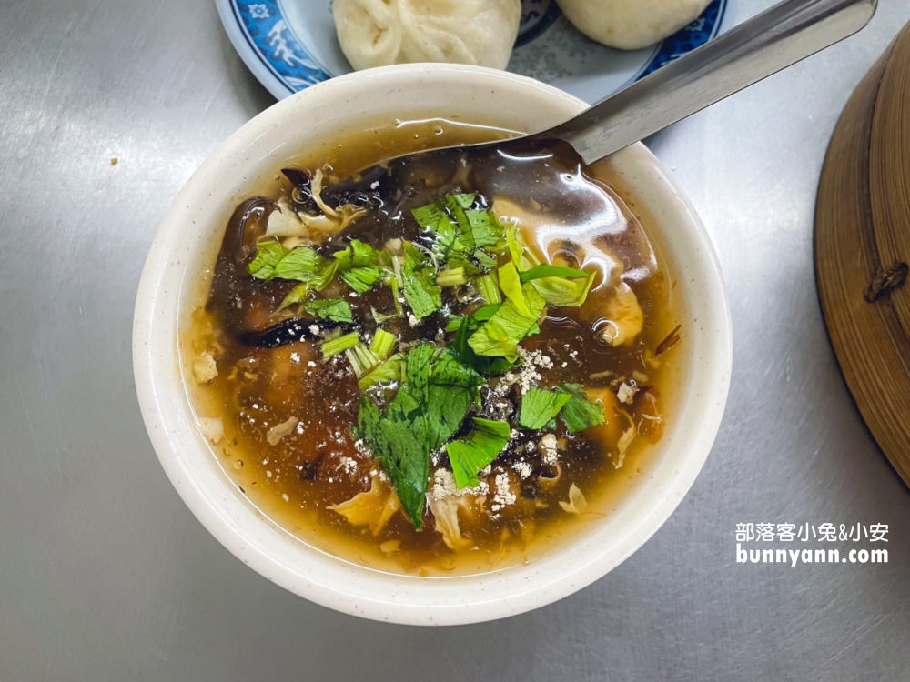 花蓮好吃蒸餃店》來來小籠包，美崙的平價美味小吃店