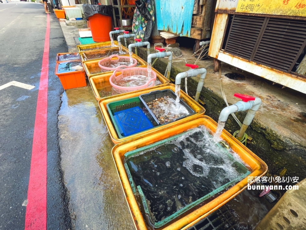 新北人氣海鮮餐廳！靖瑜平價海鮮，漁港邊的高CP值美味海產