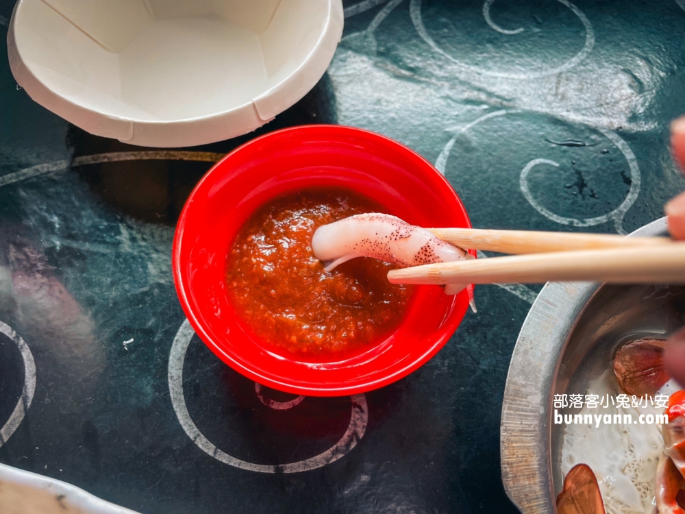 新北人氣海鮮餐廳！靖瑜平價海鮮，漁港邊的高CP值美味海產
