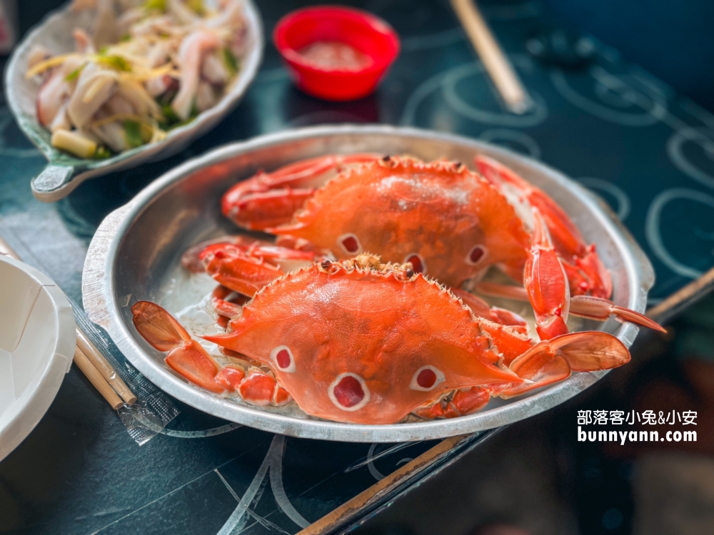 新北人氣海鮮餐廳！靖瑜平價海鮮，漁港邊的高CP值美味海產