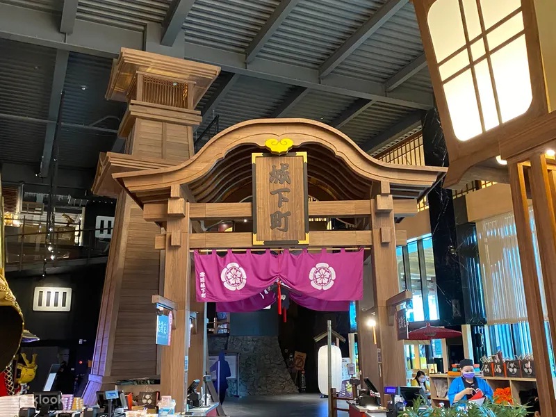 龍潭好玩「手信霧隱城」一日遊，走入江戶忍者村拍照去。