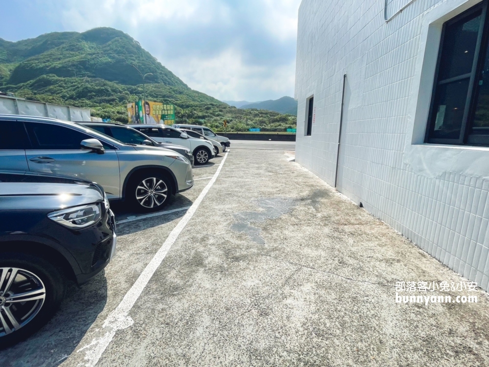 【拾浪咖啡】草里漁港旁好喝的拿鐵咖啡，直接海景第一排視野