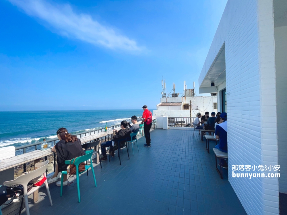 【拾浪咖啡】草里漁港旁好喝的拿鐵咖啡，直接海景第一排視野