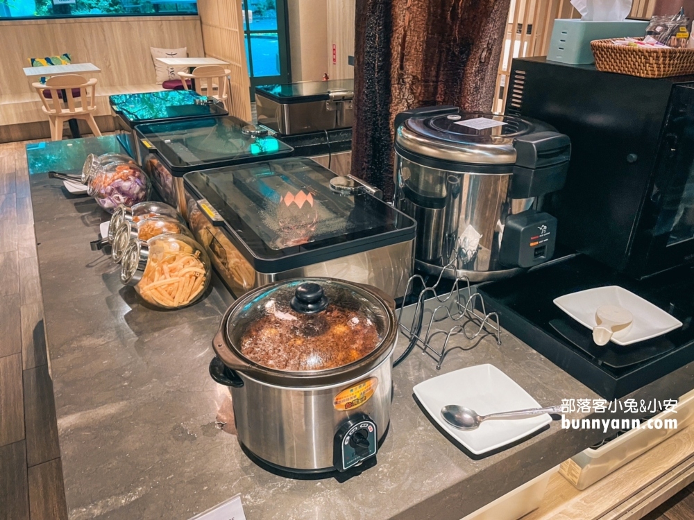 宜蘭【東旅湯宿溫泉飯店風華漾】下午四點後還有下午茶吃到飽，泡完湯享受美食，超划算！