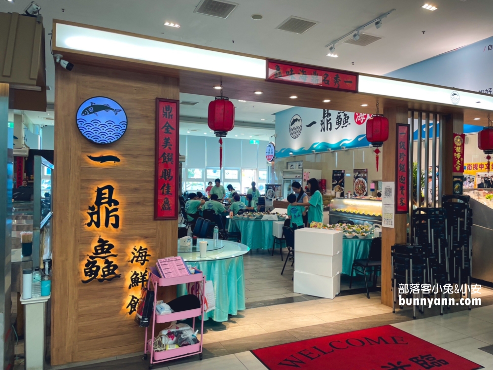 台中【梧棲漁港】想吃現撈螃蟹、龍蝦、鮮蚵，這裡通通有