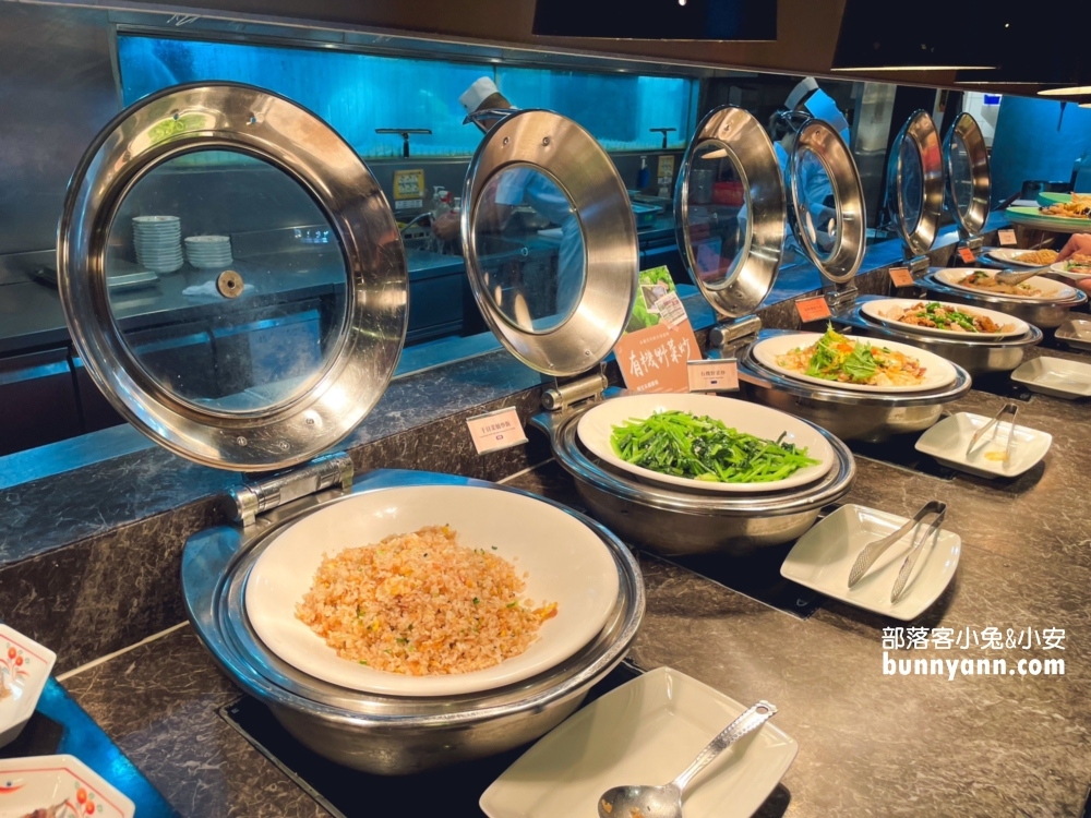 欣葉日本料理館前店，超過五十種料理自助餐檯吃到飽