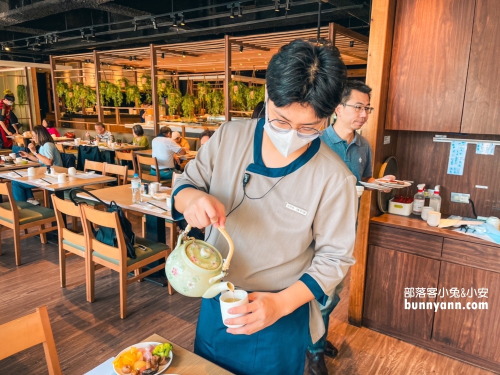 欣葉日本料理館前店，超過五十種料理自助餐檯吃到飽