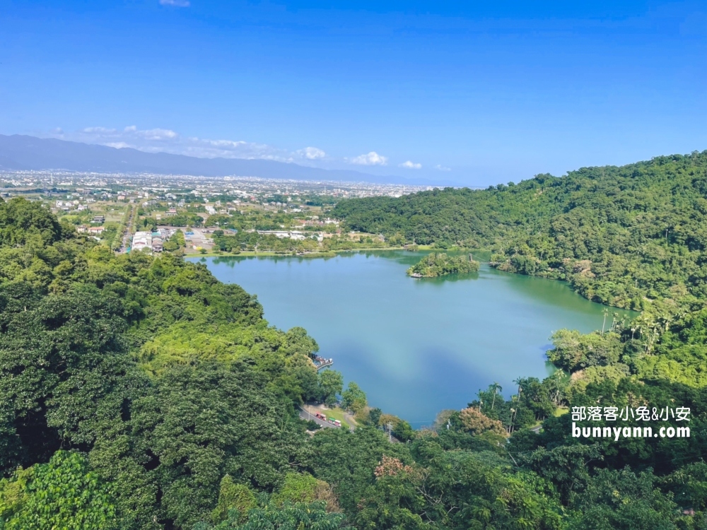 宜蘭【冬山中山亭】梅花湖三清宮中山步道，來回90分鐘輕鬆走完全程