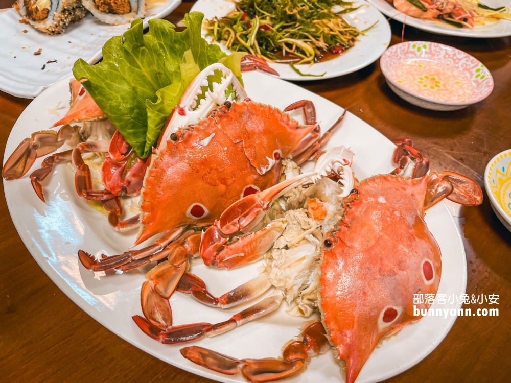 龜吼津鮮閣活海鮮餐廳，谷歌4.7顆星的評價很高的海鮮餐廳！