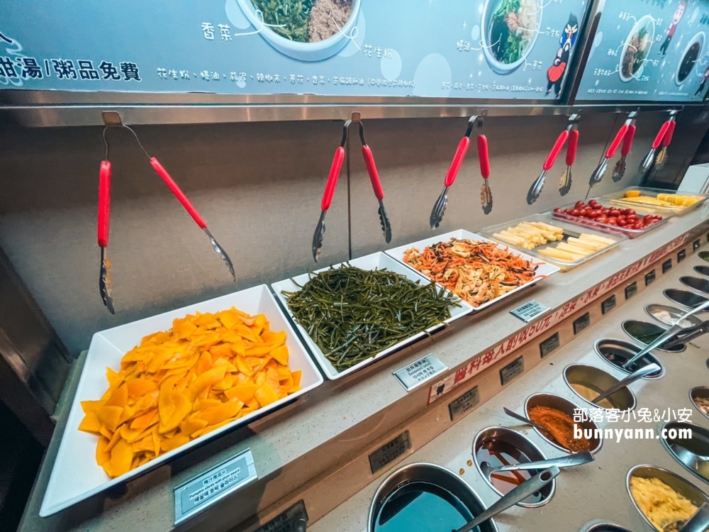 【海底撈火鍋慶城店】小孩用餐送玩具還有免費美甲服務，環境、交通攻略