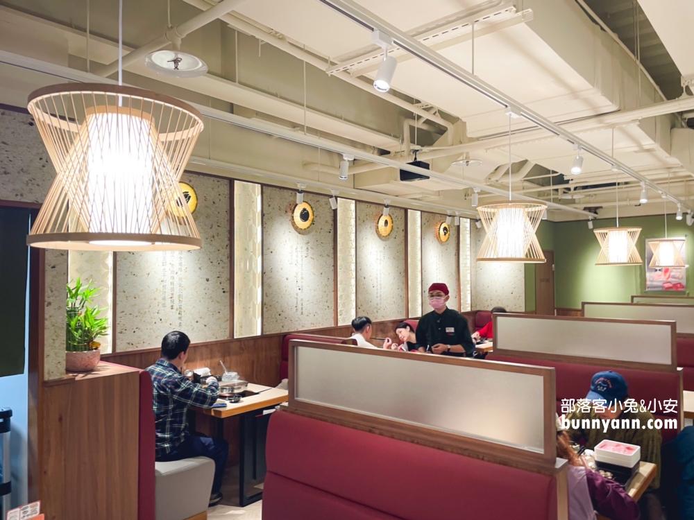 基隆【春興水餃店】平日直接客滿的老字號水餃店