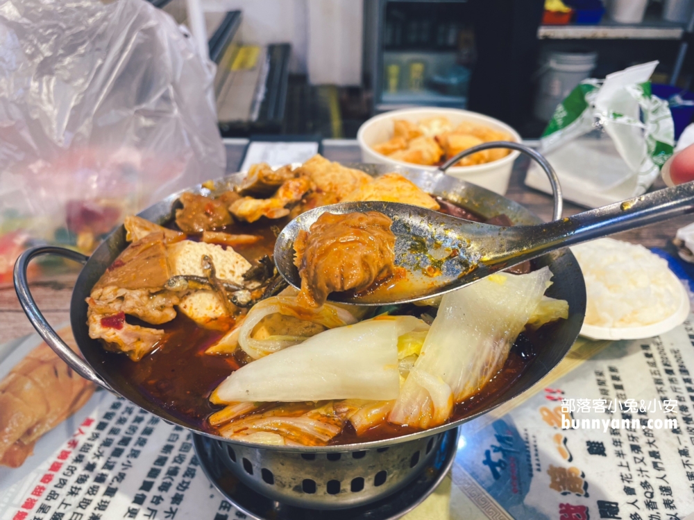 台北超好吃深坑臭豆腐，一次給你六家臭豆腐店必吃店家總整理。