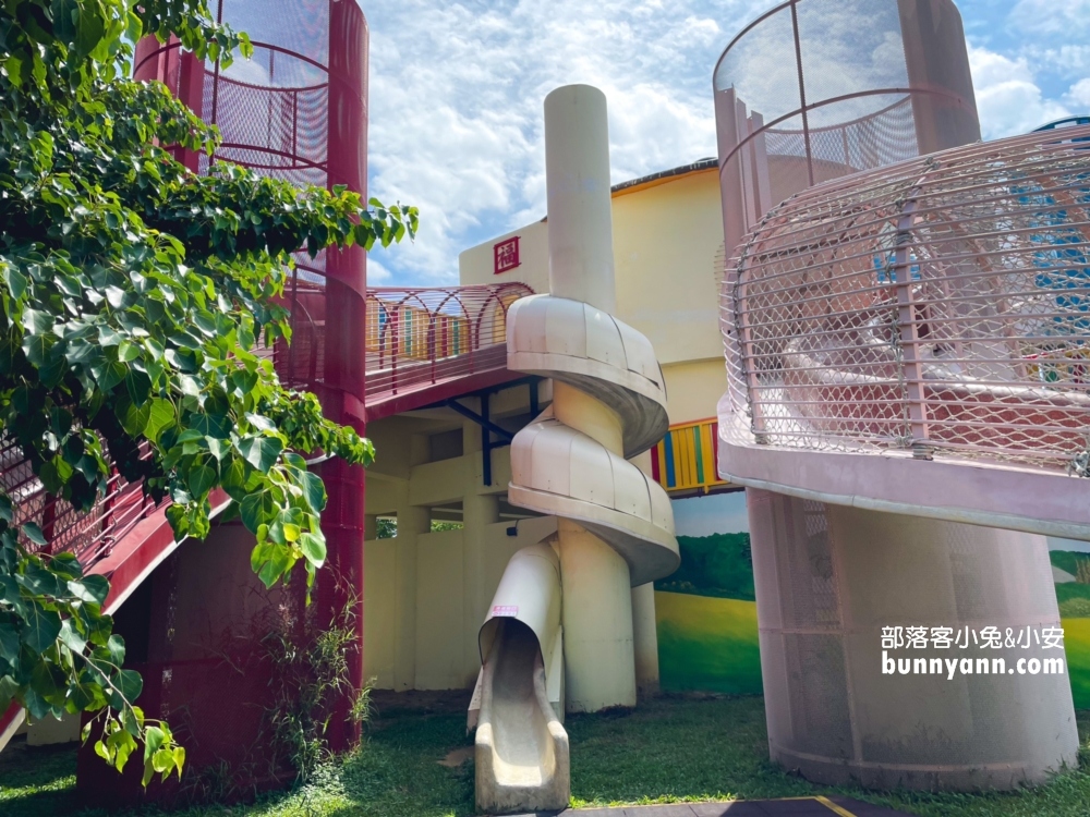 苗栗苑裡》灣麗親子公園，多種玩法戶外樂園，溜小孩好地方