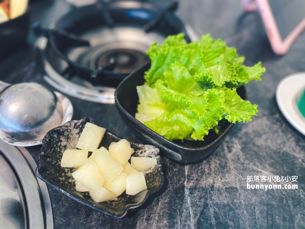 南投美食推薦！唯真燒肉 (草屯店)，偏僻小路藏著超猛燒肉店!!