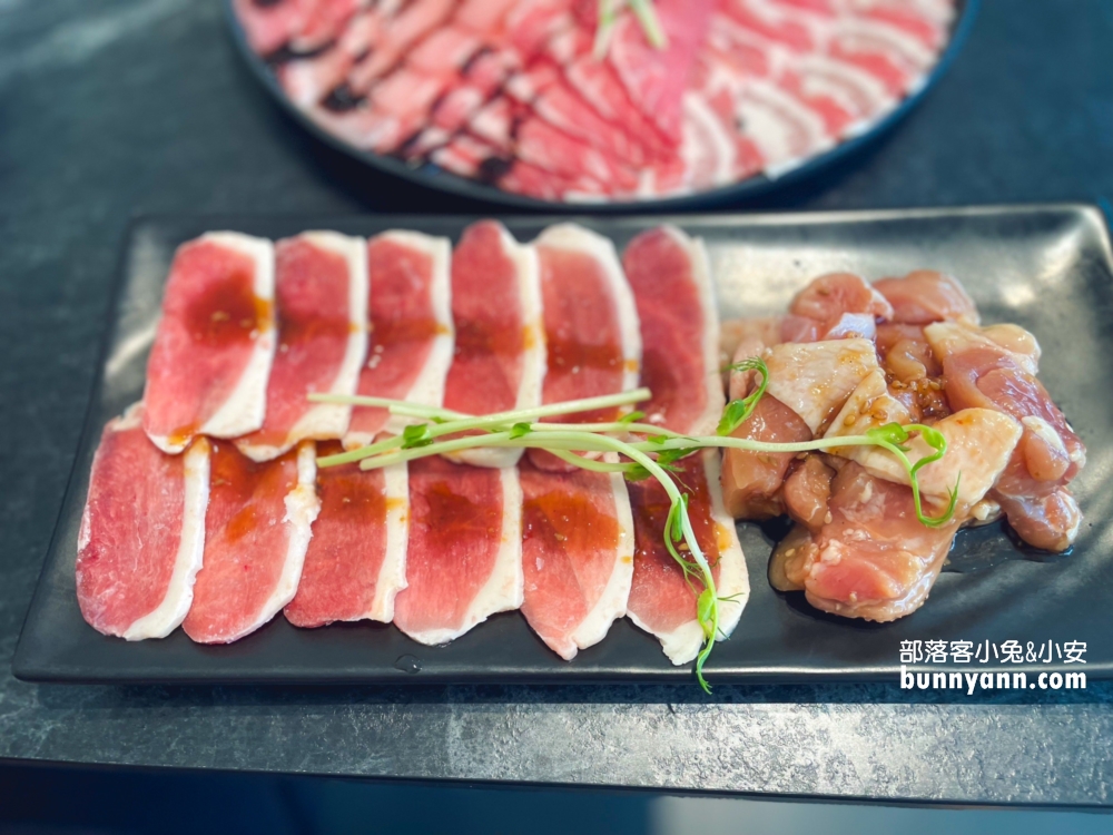 南投美食推薦！唯真燒肉 (草屯店)，偏僻小路藏著超猛燒肉店!!