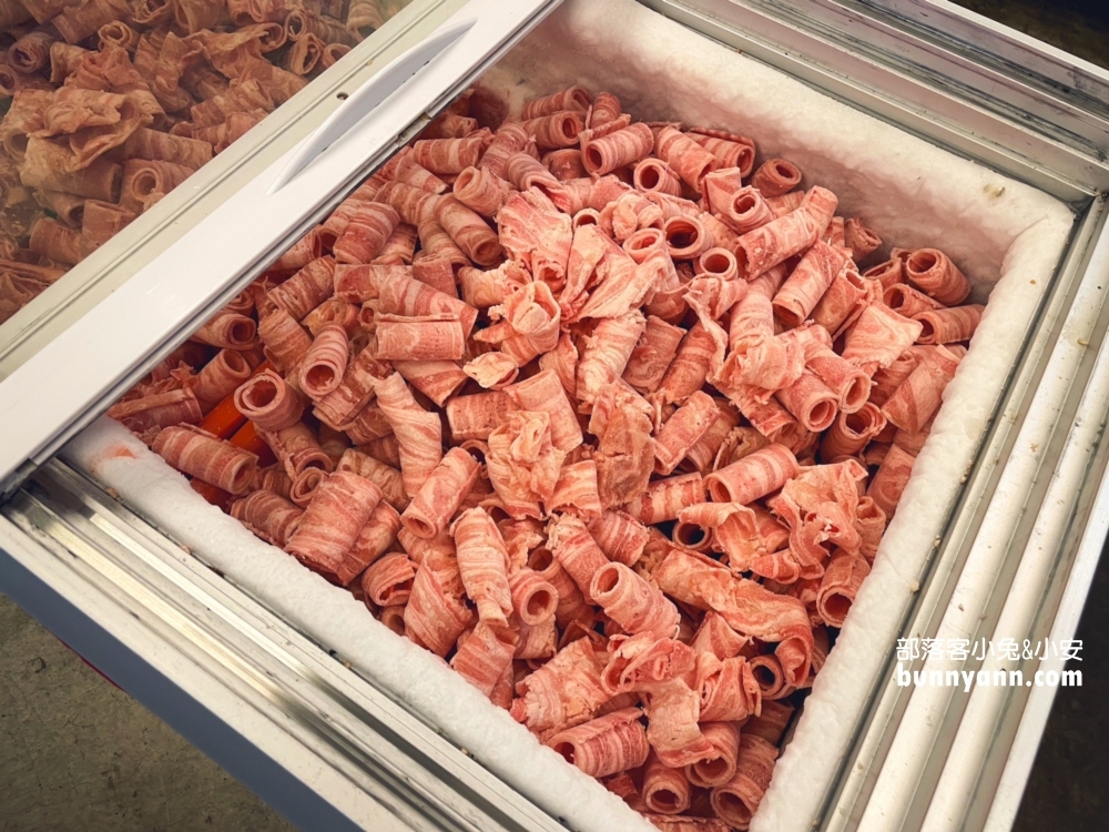 桃園「一鍋羊肉」超過五十種食材可夾、數十種菜類及必吃的肉燥飯