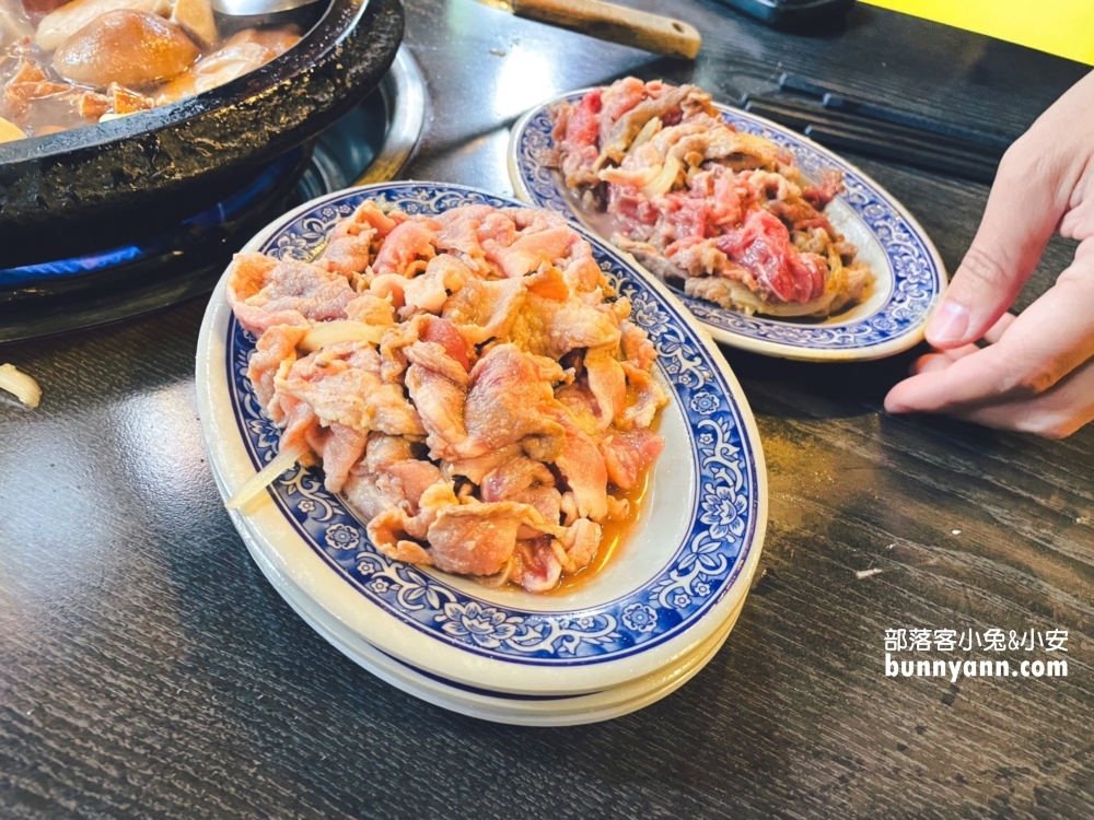 基隆【義美石頭火鍋】還沒開門就排隊的平價火鍋店(菜單&交通)
