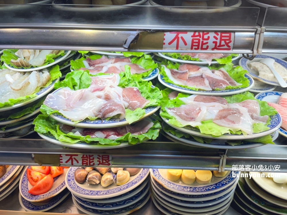 基隆【義美石頭火鍋】還沒開門就排隊的平價火鍋店(菜單&交通)