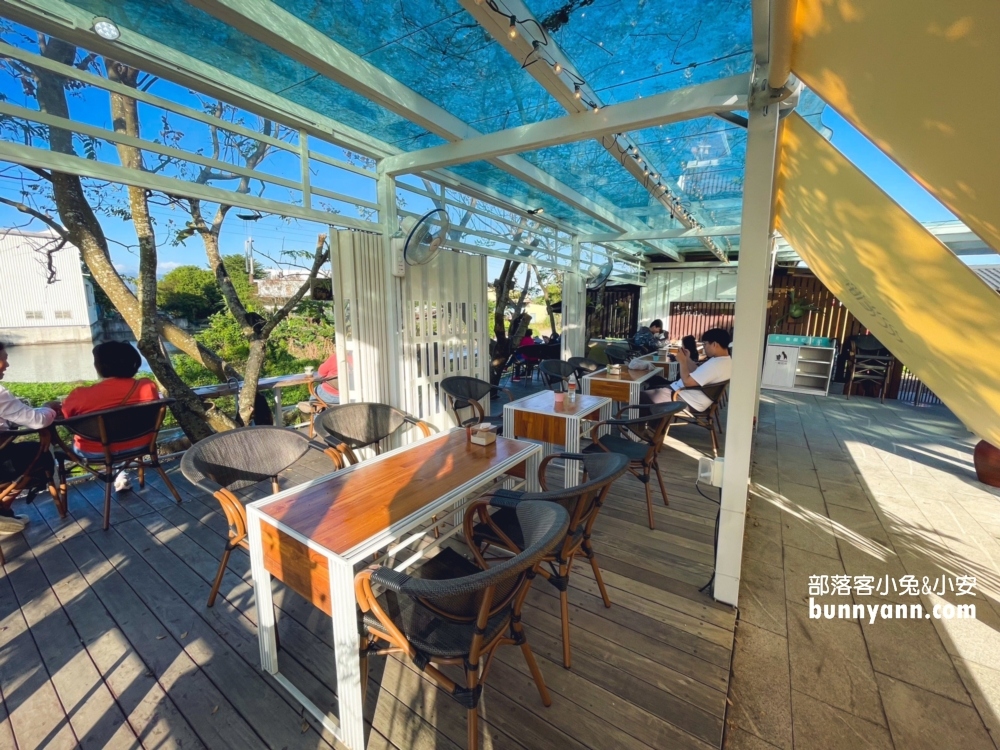 宜蘭「北后寺聽水咖啡」溪畔秘境咖啡店，菜單、停車、環境全攻略。