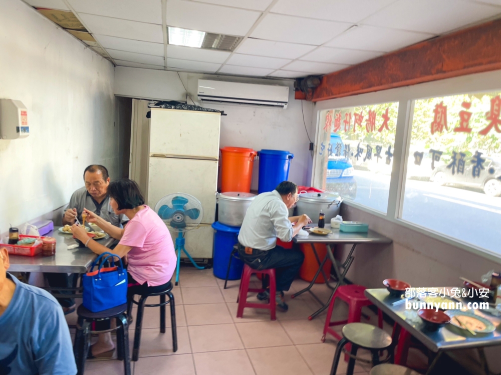 阿基-手工臭豆腐 大腸蚵仔麵線，在地人才知道的路邊小吃店