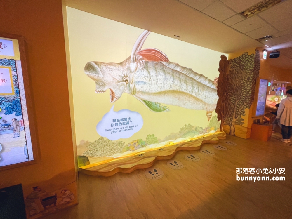 台北【至善園】至善園最迷人的地方，在於唯美的閣樓、湖畔步道、木造迴廊與拱橋