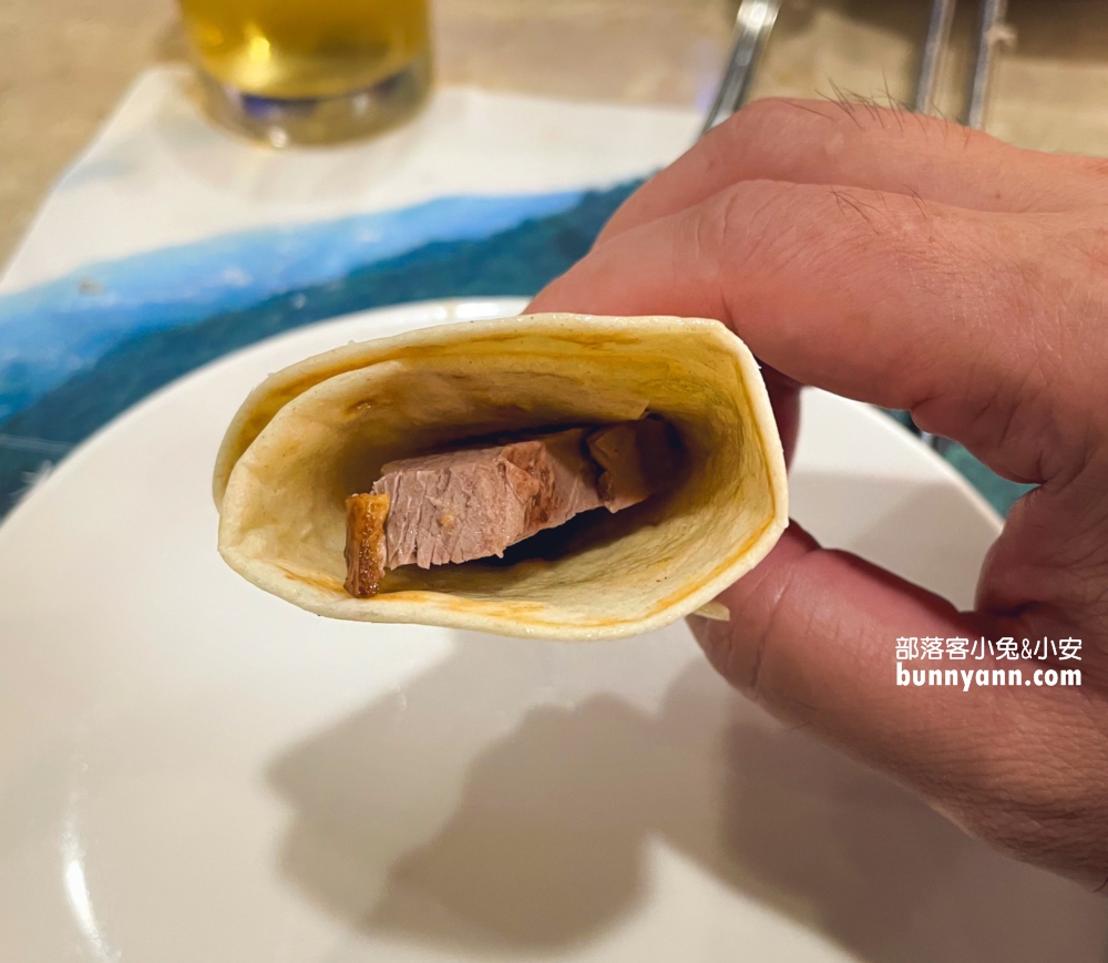 台中長榮吃到飽｜海鮮、熱炒、螃蟹、生魚片，柏克金啤酒無限暢飲超爽快！