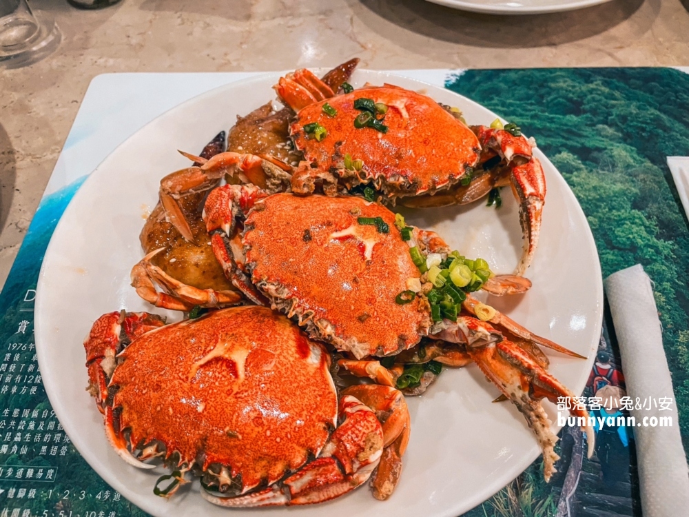 台中長榮吃到飽｜海鮮、熱炒、螃蟹、生魚片，柏克金啤酒無限暢飲超爽快！
